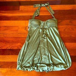 Size 8 green homecoming dress. Like new condition